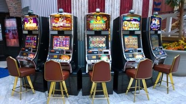 coki88 login platform interface showing sportsbook, live-dealer, and slot game options
